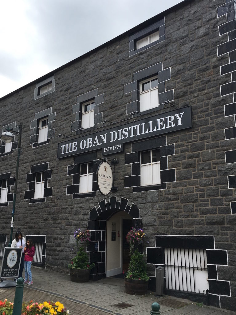 oban-distillery-travelandcoconut