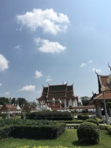 bangkok-temple2-travelandcoconut